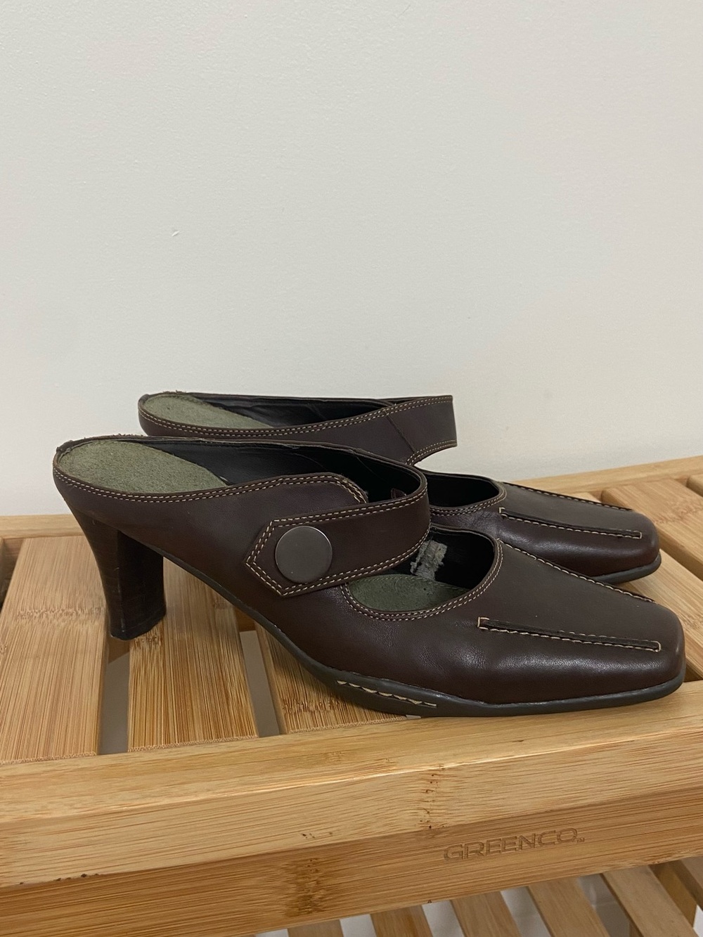 Vintage Y2K Aerosoles Sugar Snap Brown Leather Mary Jane Mule Heels 7.5B